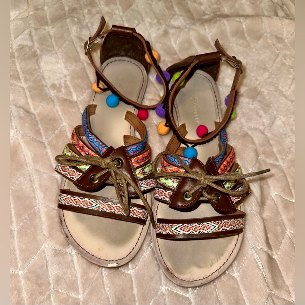 Colorful PomPom Brown Sandals